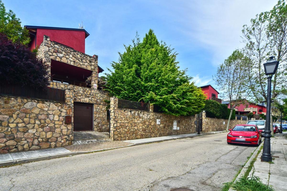 Chalet Navacerrada Piscina Privada Екстер'єр фото
